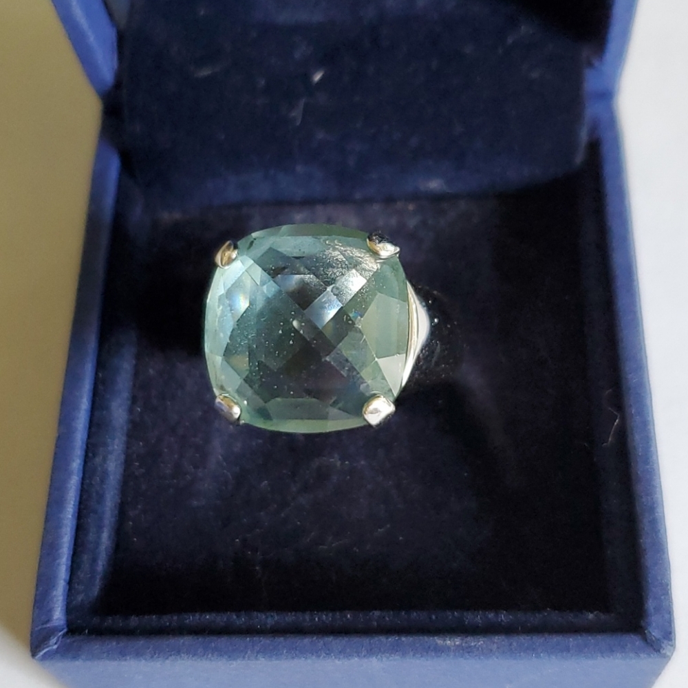 Swarovski blue jewel ring